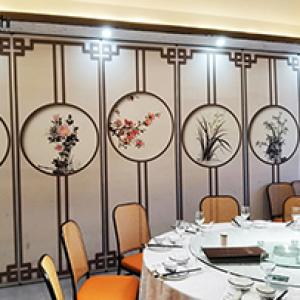 Chinese Floral Movable Screens Wall Divider