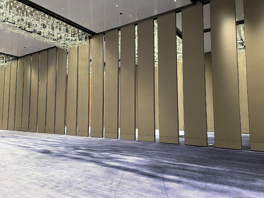 Hotel Banquet Hall Electric Foldind Partition Walls Operable Wall