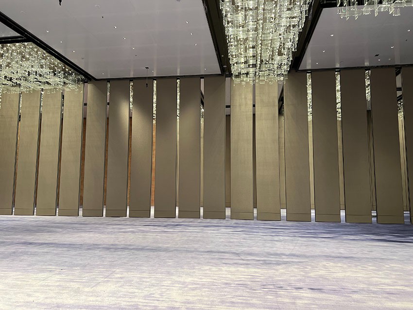 Hotel Banquet Hall Electric Foldind Partition Walls Operable Wall