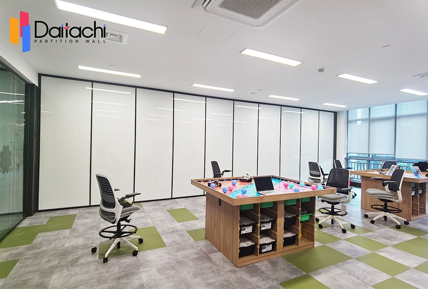 Motorized Markerboard Sliding Partition Office Movable Wall