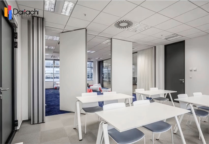 Office Solid Movable Walls & Room Dividers