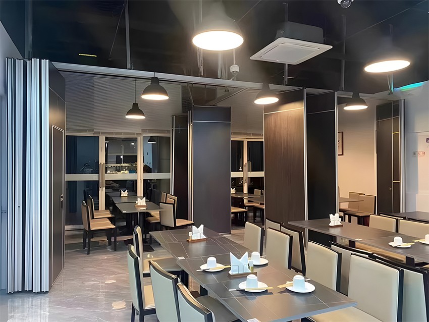 Semi Automated Operable Walls & Room Partitions For Restaurant