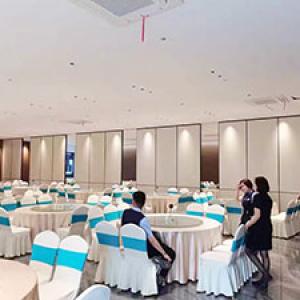 Sliding Folding Partitions Movable Walls For Hotel Restaurant