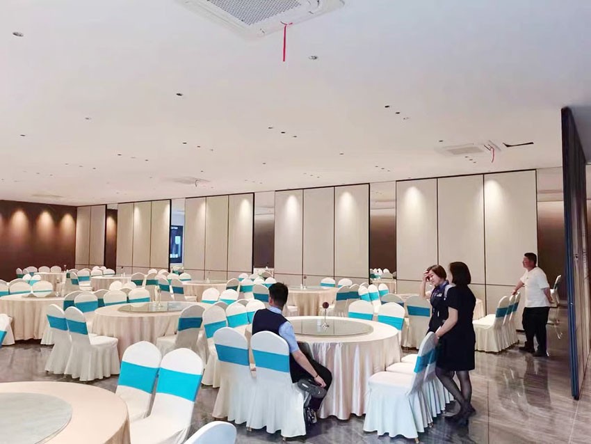 Sliding Folding Partitions Movable Walls For Hotel Restaurant