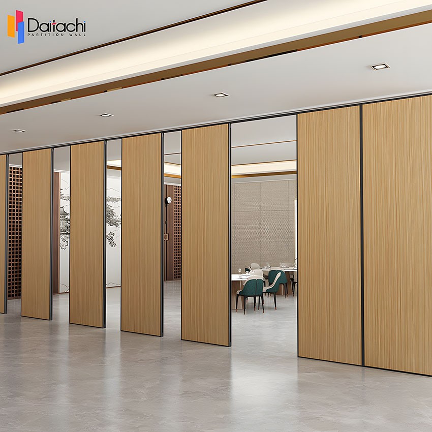 Wooden Movable Partition Wall For Restaurant Ballroom Banquet Hall Dining Hall