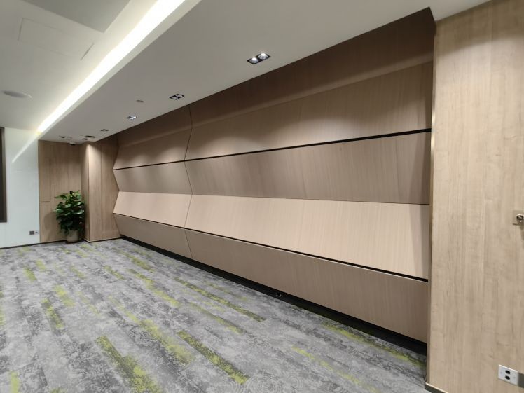 Folding acoustic wall partitions